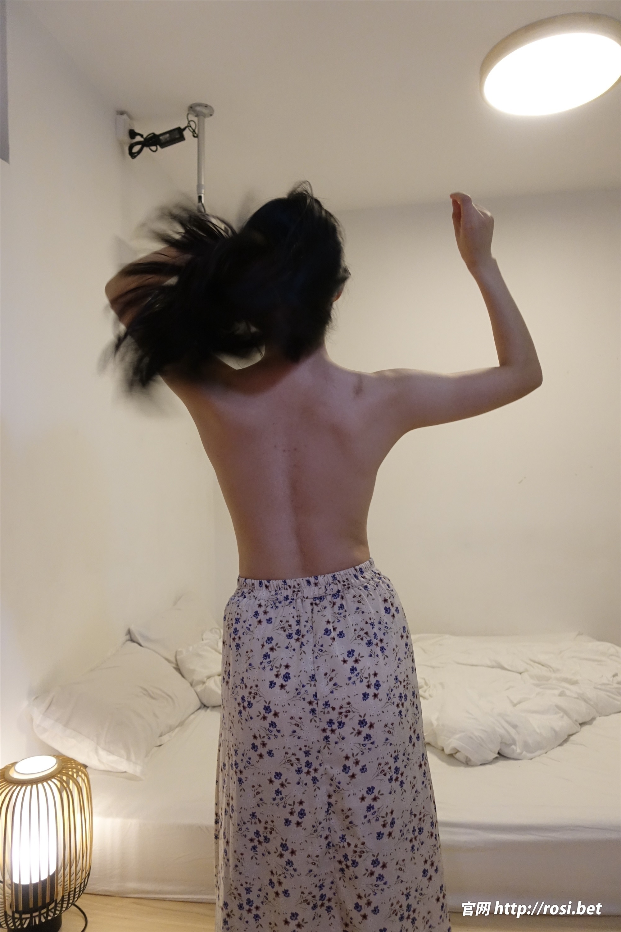 ROSI写真 2024.11.09 NO.4723